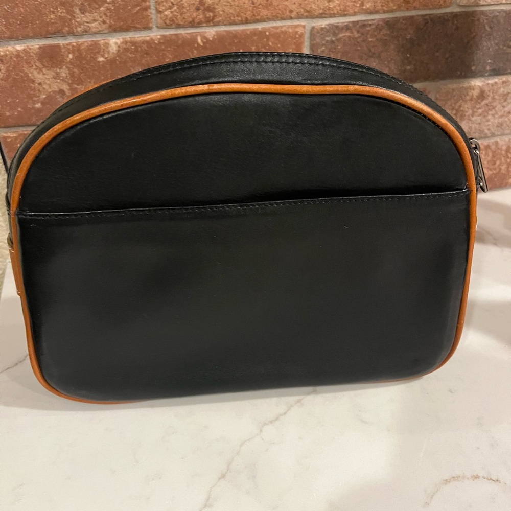 Vintage Yves Saint Laurent leather travel /toiletry bag - Picture 7 of 10